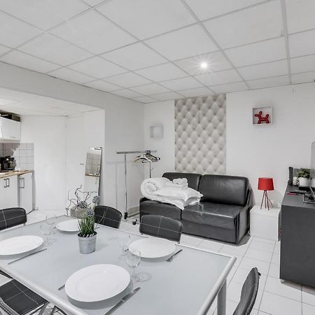 Triplex In Boulevard De Magenta By Guestready Leilighet Paris Eksteriør bilde