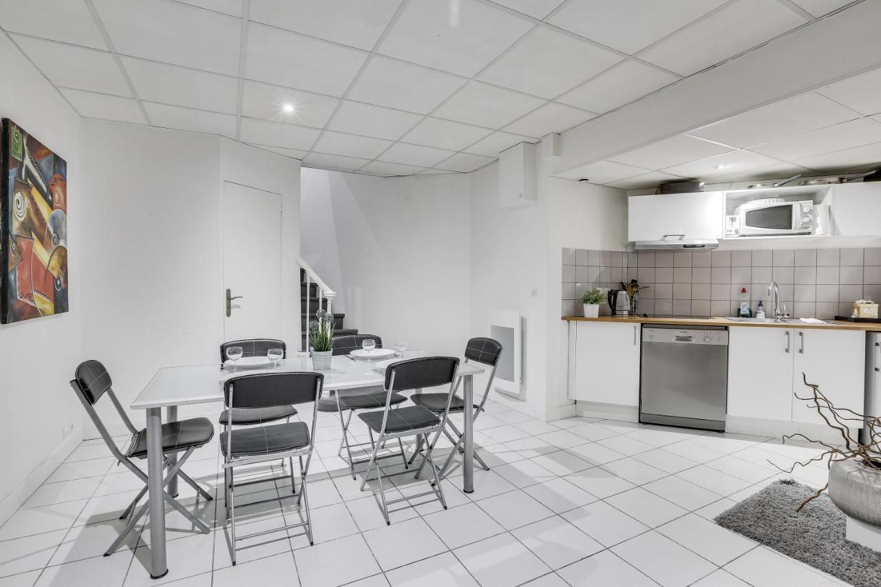 Triplex In Boulevard De Magenta By Guestready Leilighet Paris Eksteriør bilde