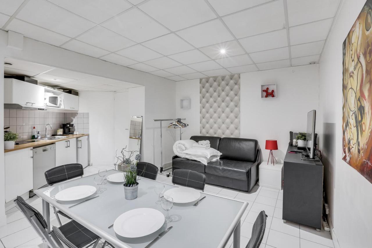 Triplex In Boulevard De Magenta By Guestready Leilighet Paris Eksteriør bilde