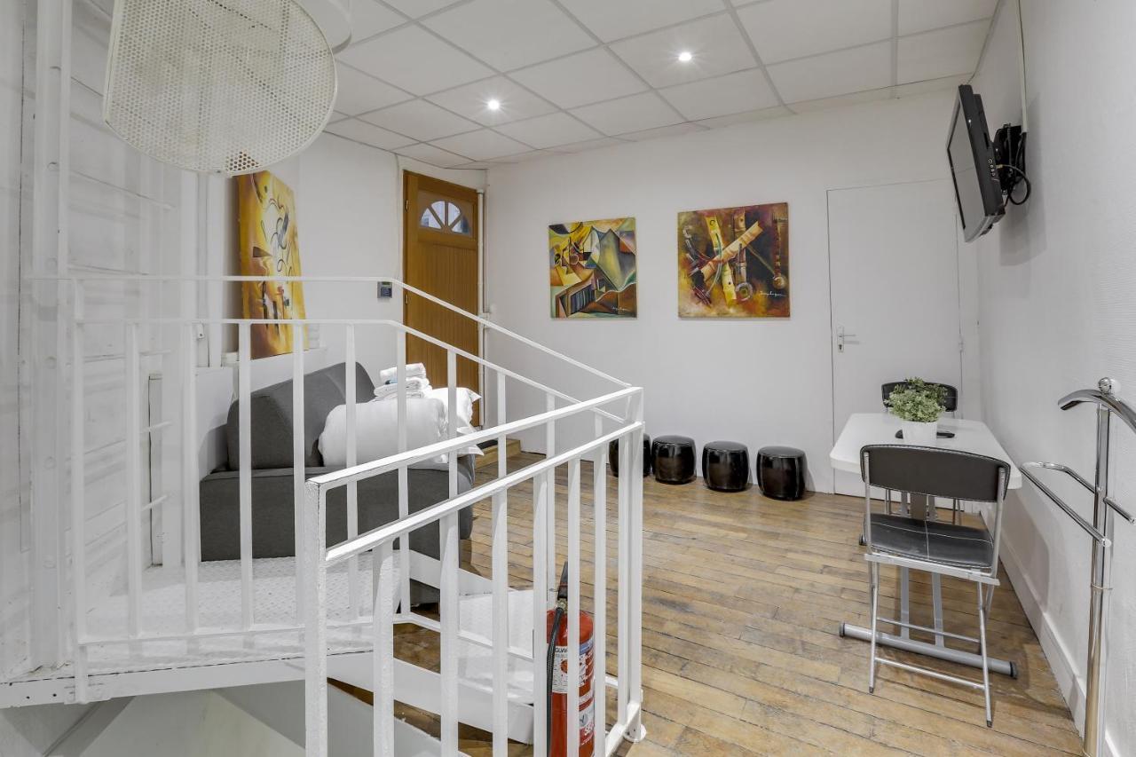 Triplex In Boulevard De Magenta By Guestready Leilighet Paris Eksteriør bilde